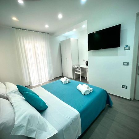 Donna Marianna Hotel เวียสเต ภายนอก รูปภาพ