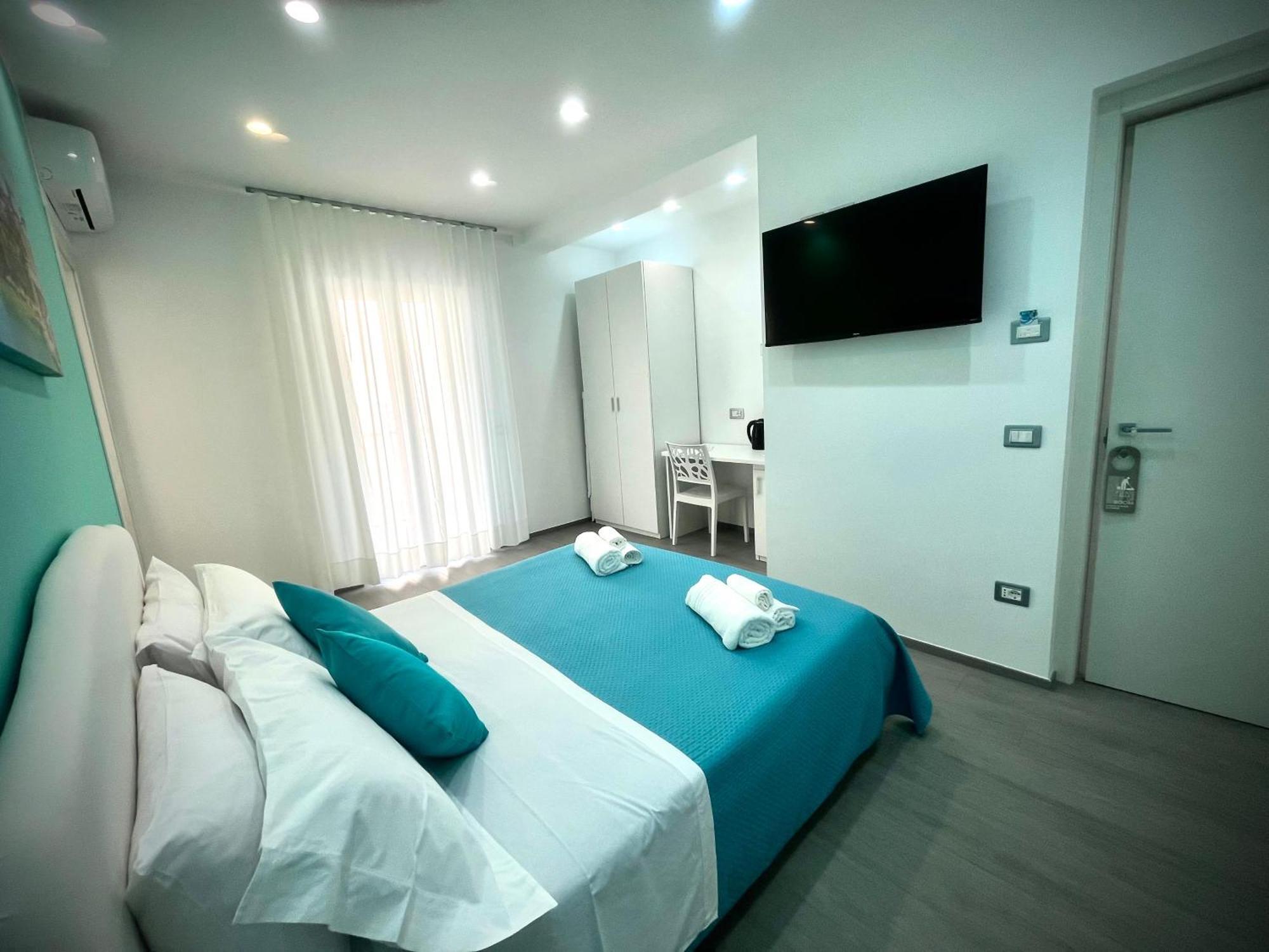 Donna Marianna Hotel เวียสเต ภายนอก รูปภาพ